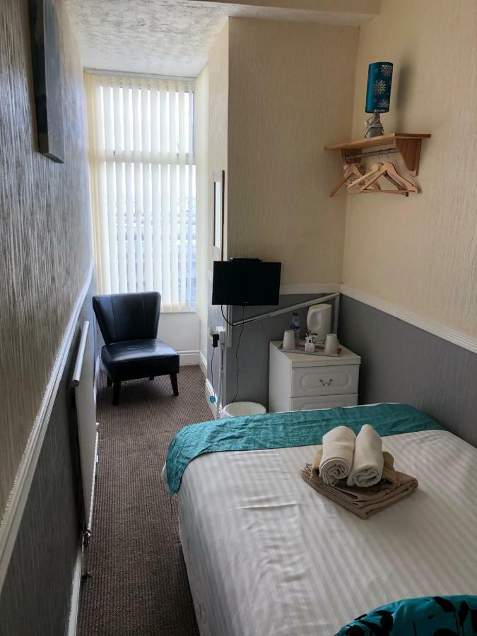 Bed & Breakfast Coastal Roomz 2*