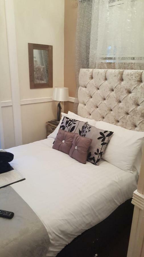 Bed & Breakfast Coastal Roomz Blackpool