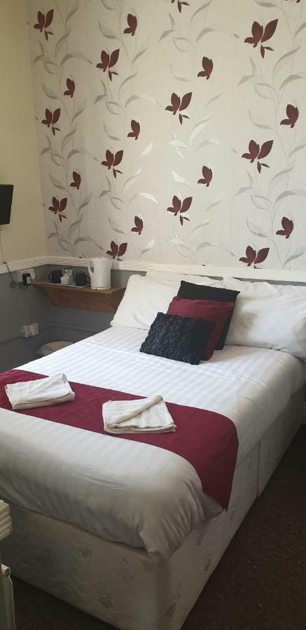 Coastal Roomz Bed & Breakfast