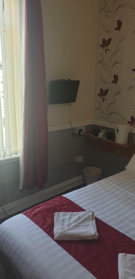 Bed & Breakfast Coastal Roomz Blackpool