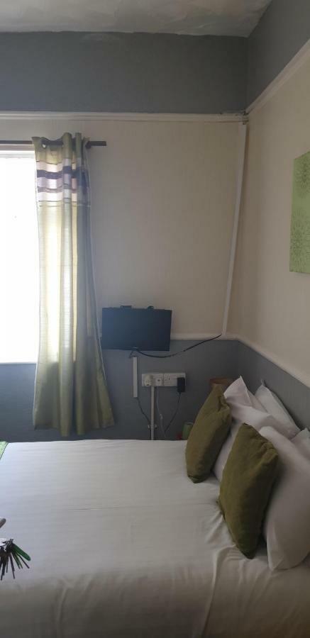 Coastal Roomz Bed & Breakfast Blackpool