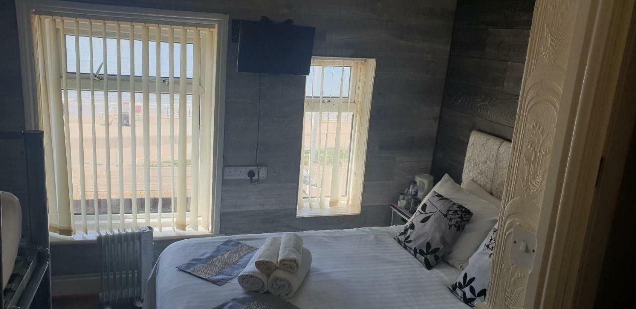 Bed & Breakfast Coastal Roomz Blackpool